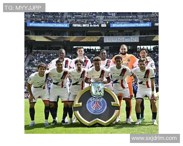 足总杯激战：马竞逆转拜仁引发争议判罚全场沸腾