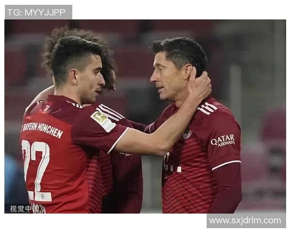 世界杯精彩瞬间莱比锡大胜里昂莱万帽子戏法点燃全场激情