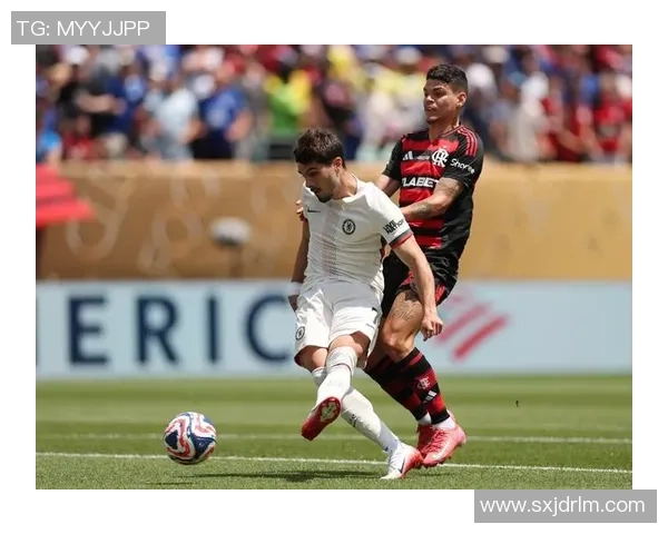 切尔西友谊赛大胜波尔图战术解析与绝杀瞬间回顾