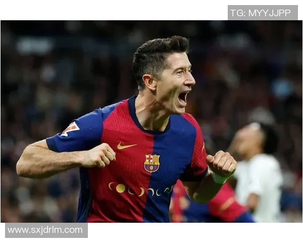 西甲精彩对决那不勒斯6-2大胜莱比锡帽子戏法点燃全场激情