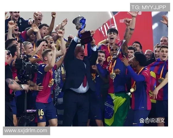 欧联杯激战巴萨逆转里昂绝杀瞬间引发争议判罚全场沸腾